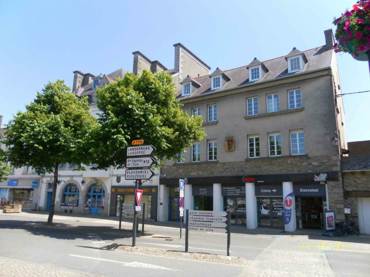 LesnevenMini House公寓 外观 照片