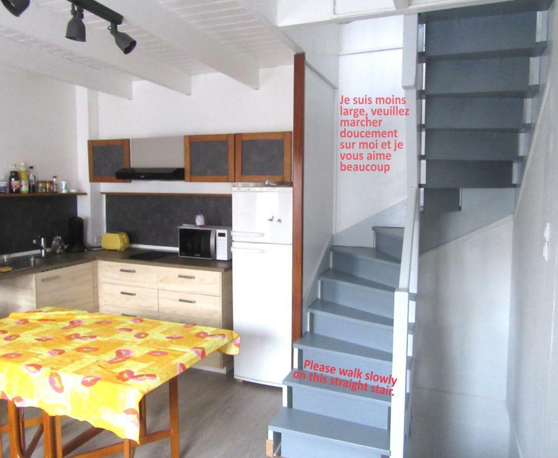 LesnevenMini House公寓 外观 照片